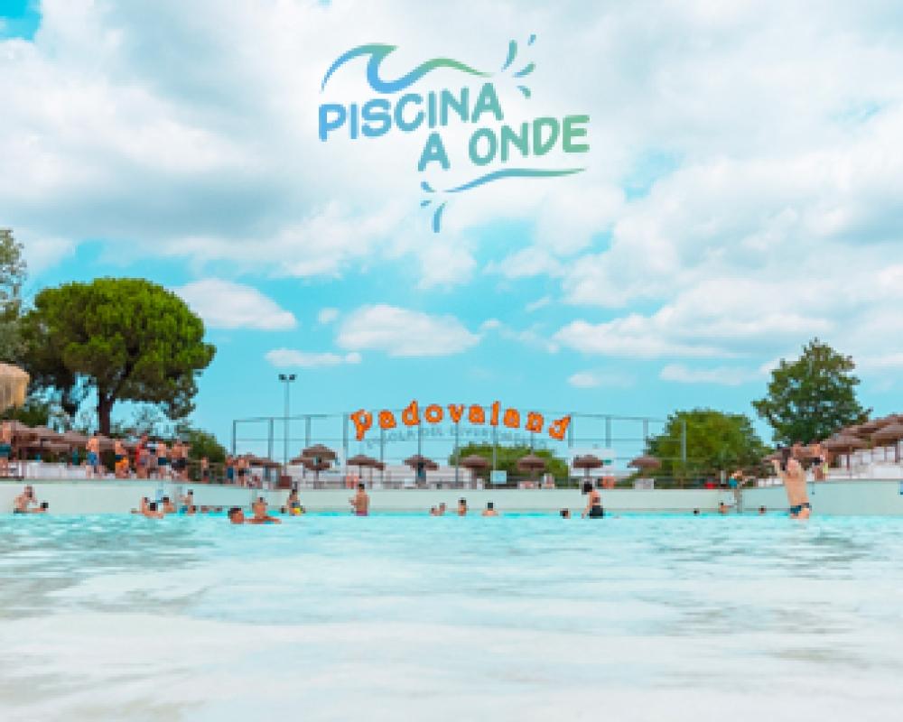 piscina-a-onde.jpg